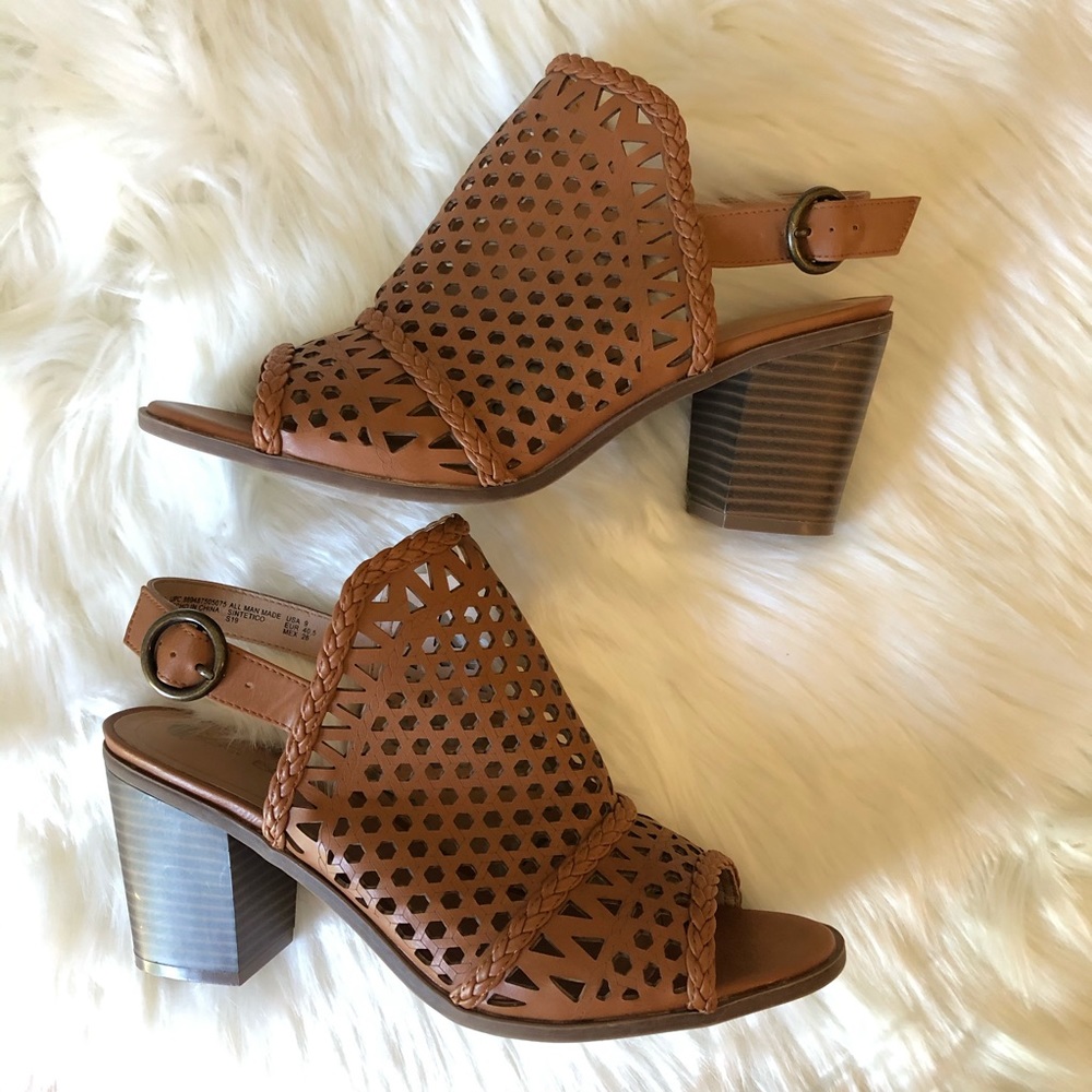 Big Buddha Open Toe Cutout Cognac Booties euc